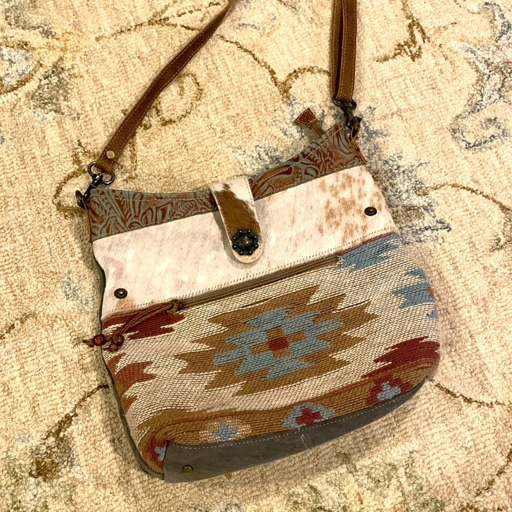 Myra Bag turquoise and tan